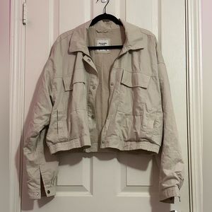Cream bomber jacket Abercrombie and Fitch